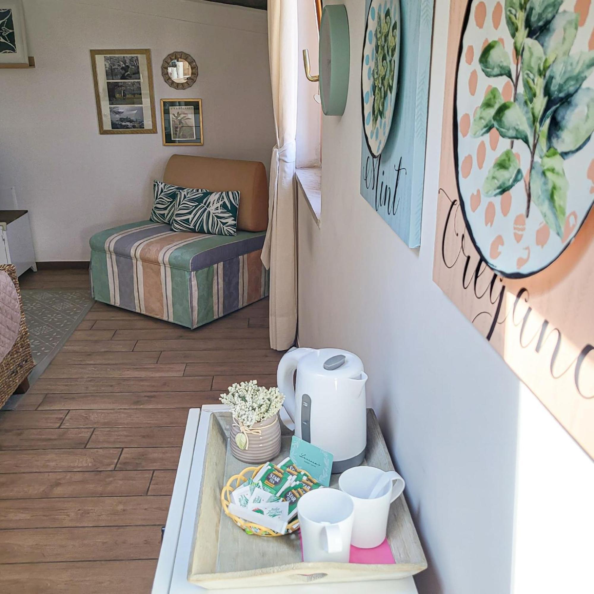 Lavinia's Sweet Holiday home